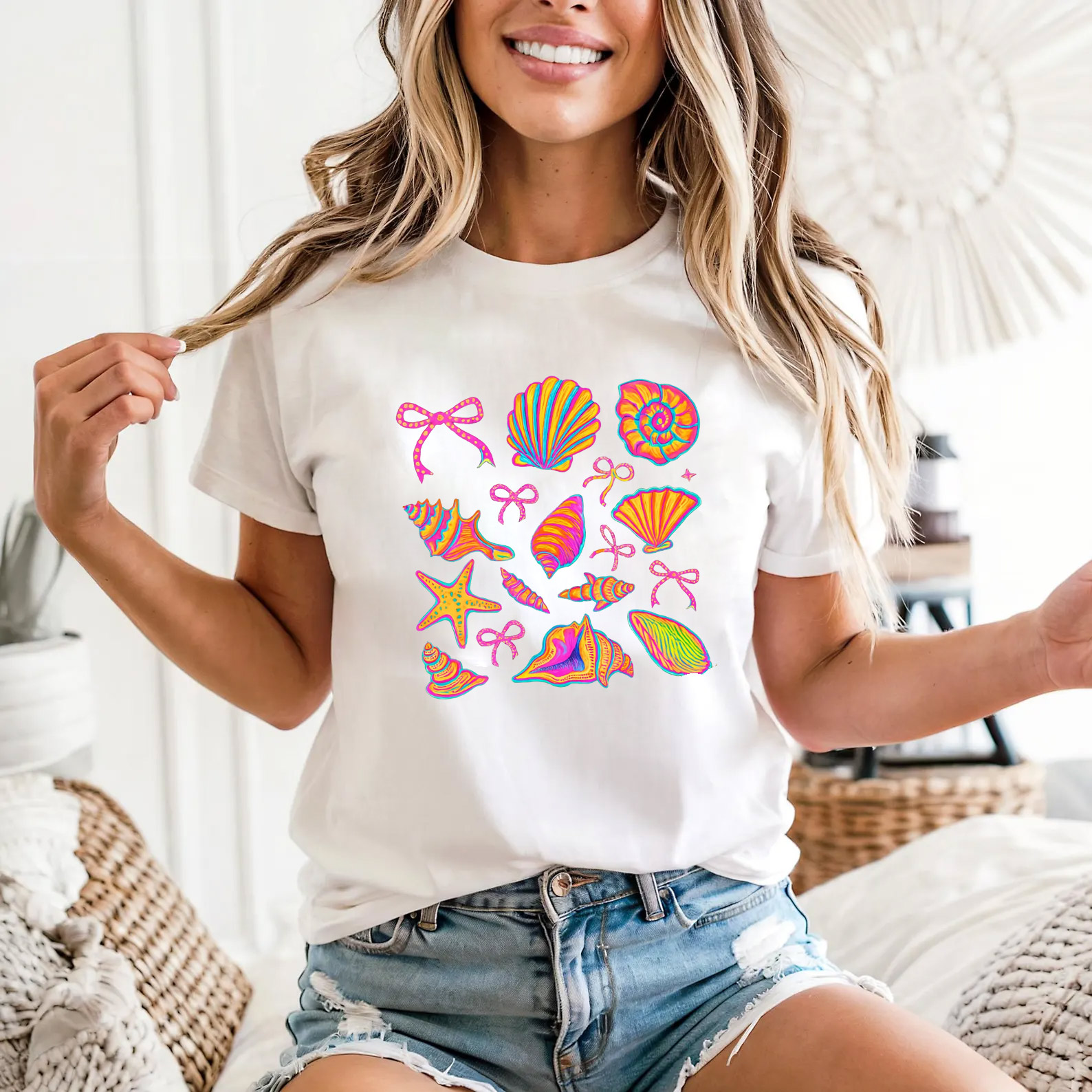 Coquette Seashell Colorful Beach Trip T-shirt Coquette Seashell Colorful Beach Trip T-shirt