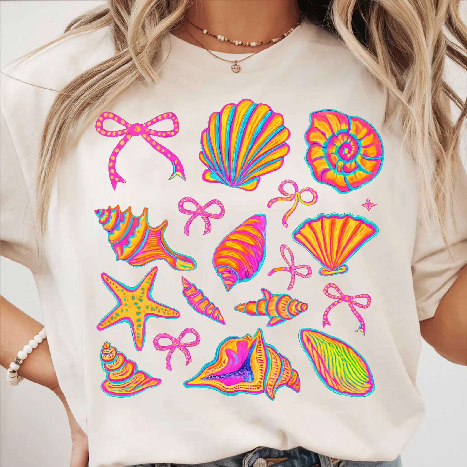 Coquette Seashell Colorful Beach Trip T-shirt Coquette Seashell Colorful Beach Trip T-shirt