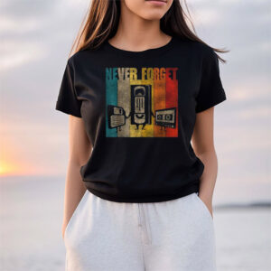 Lustig nie vergessen floppy disk VHS and cassettes T shirt