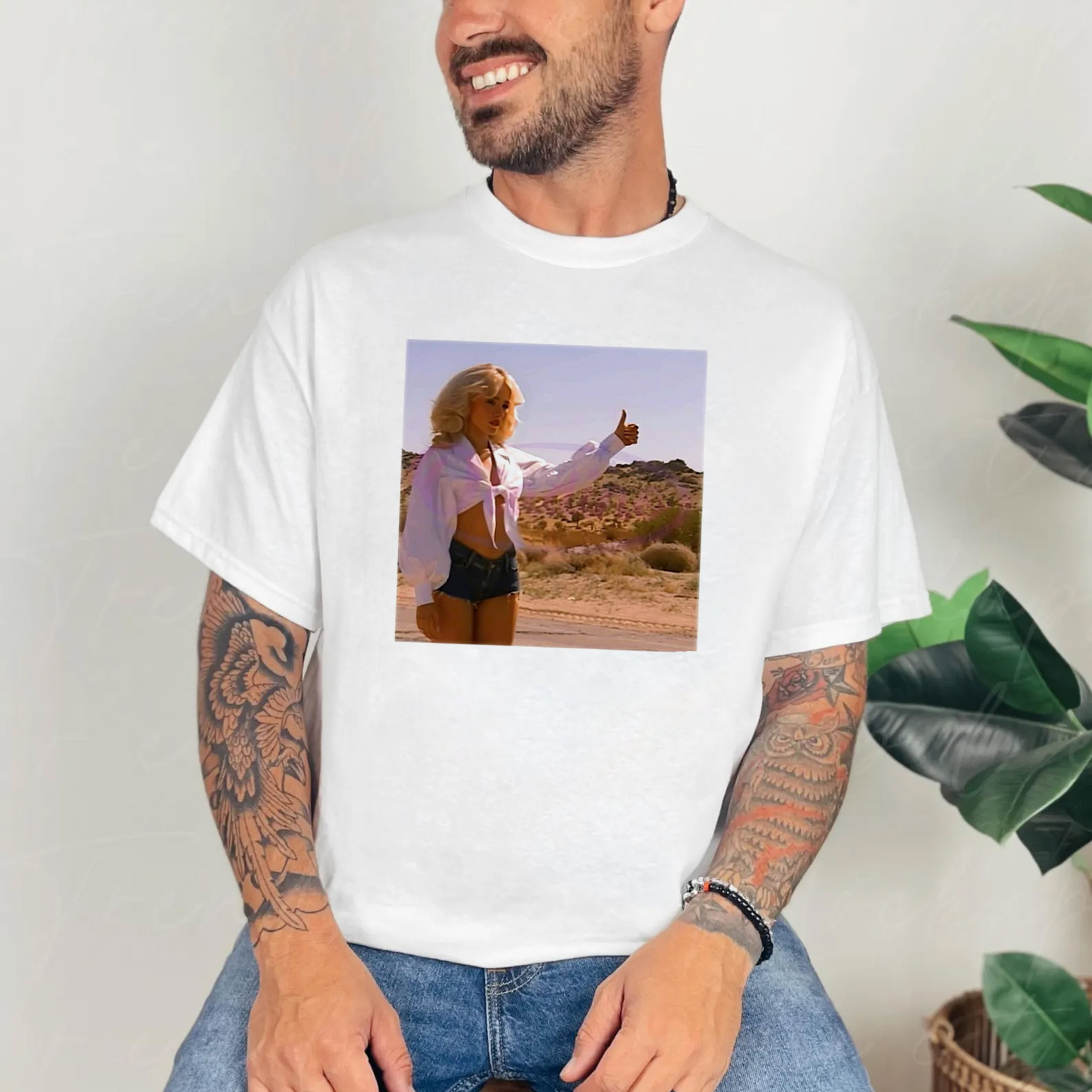New Song Manchild Sabrina Carpenter Retro Style T-shirt New Song Manchild Sabrina Carpenter Retro Style T-shirt