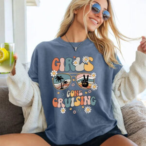 Girls Gone Cruising Girls Vacation Retro Comfort Colors T shirt 1