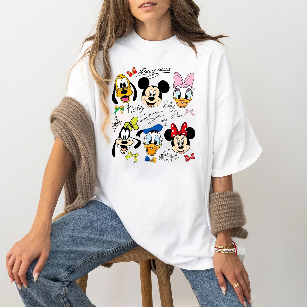 Mickey And Friends Disney Signatures T-shirt Mickey And Friends Disney Signatures T-shirt