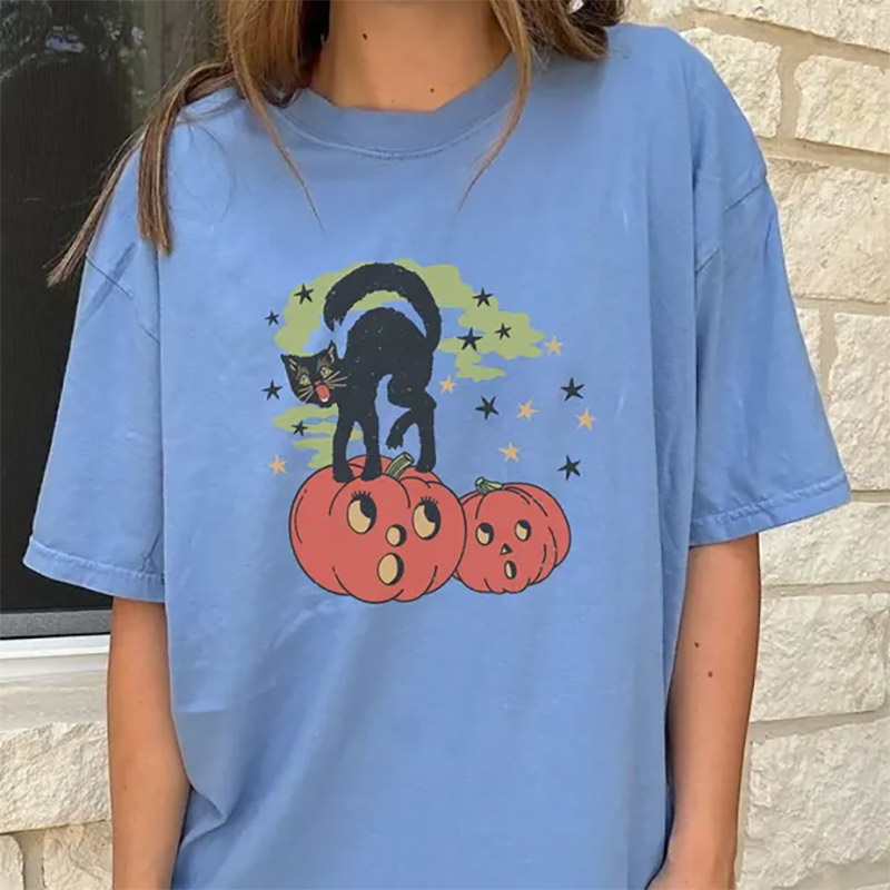 80s Vintage Halloween Cat Pumpkin Comfort Colors T-shirt
