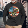 Usa Cowboy Cat Riding Dinosaur Funny T-shirt